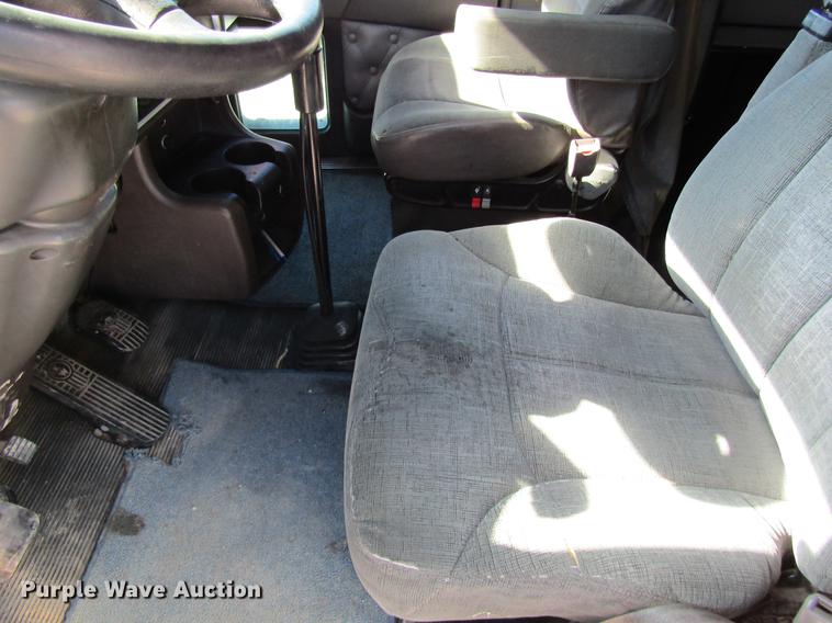 image for item DB5937 2007 Kenworth T600 semi truck