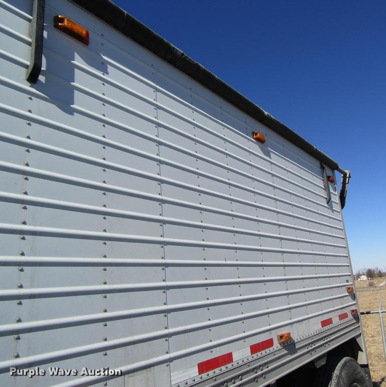 image for item DB5938 2007 Timpte Super Hopper double hopper grain trailer