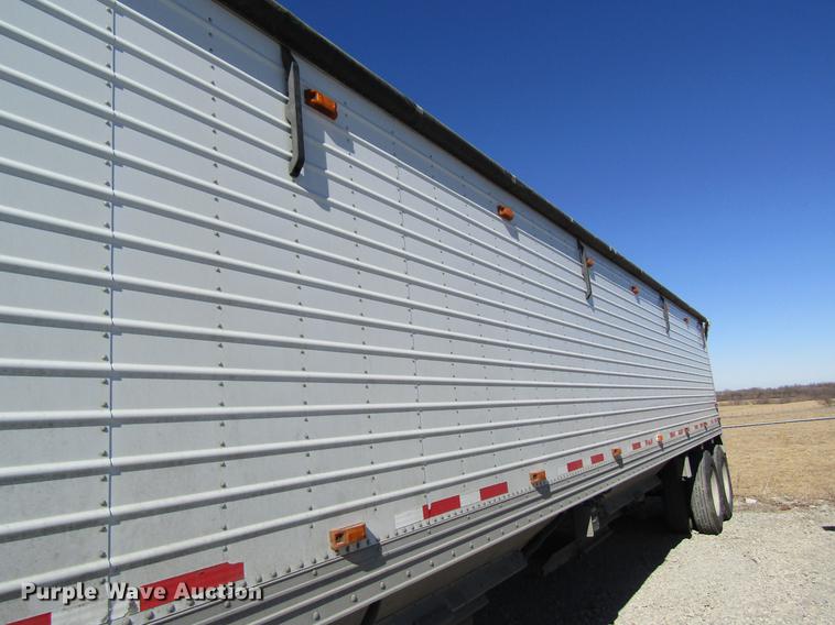 image for item DB5938 2007 Timpte Super Hopper double hopper grain trailer