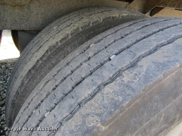 image for item DB5938 2007 Timpte Super Hopper double hopper grain trailer