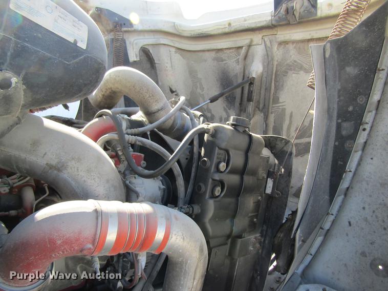 image for item DB5939 2007 International 9400i semi truck