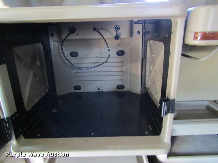 image for item DB5939 2007 International 9400i semi truck