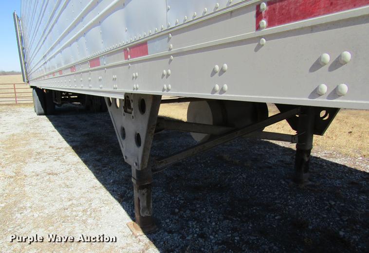 image for item DB5940 2008 Utility V52RA refrigerated van trailer