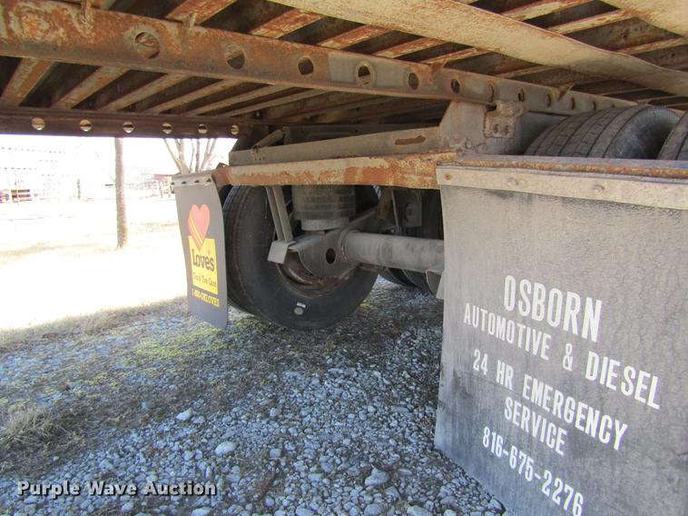 image for item DB5940 2008 Utility V52RA refrigerated van trailer