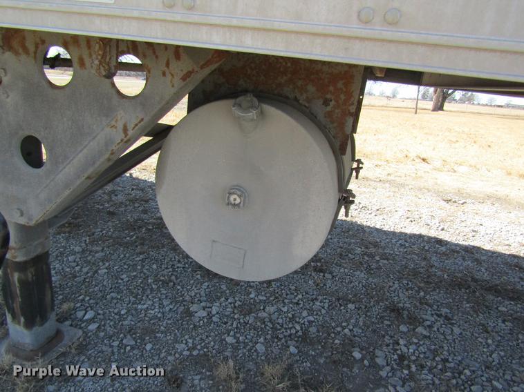 image for item DB5940 2008 Utility V52RA refrigerated van trailer