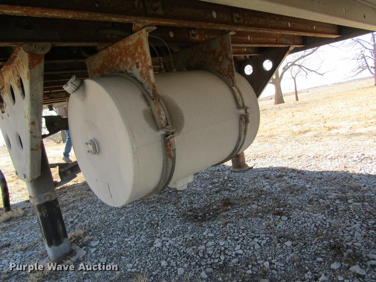 image for item DB5940 2008 Utility V52RA refrigerated van trailer