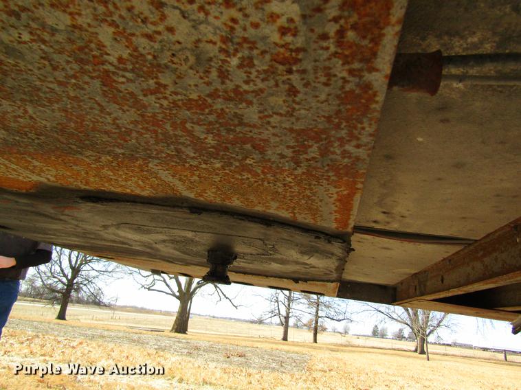 image for item DB5940 2008 Utility V52RA refrigerated van trailer