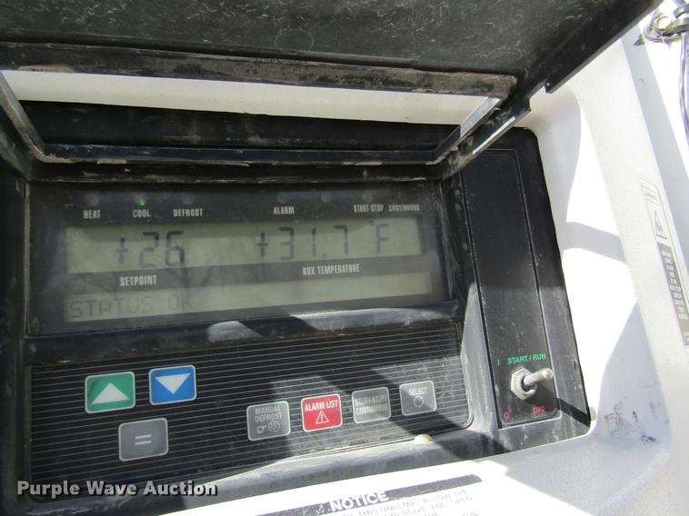 image for item DB5940 2008 Utility V52RA refrigerated van trailer