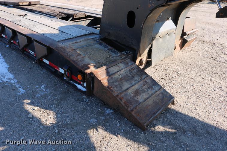 image for item DB6580 1993 Trail King TK100HDG-493 lowboy equipment trailer