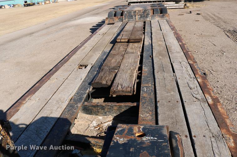 image for item DB6580 1993 Trail King TK100HDG-493 lowboy equipment trailer