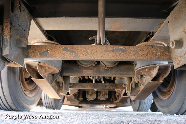 image for item DB6580 1993 Trail King TK100HDG-493 lowboy equipment trailer