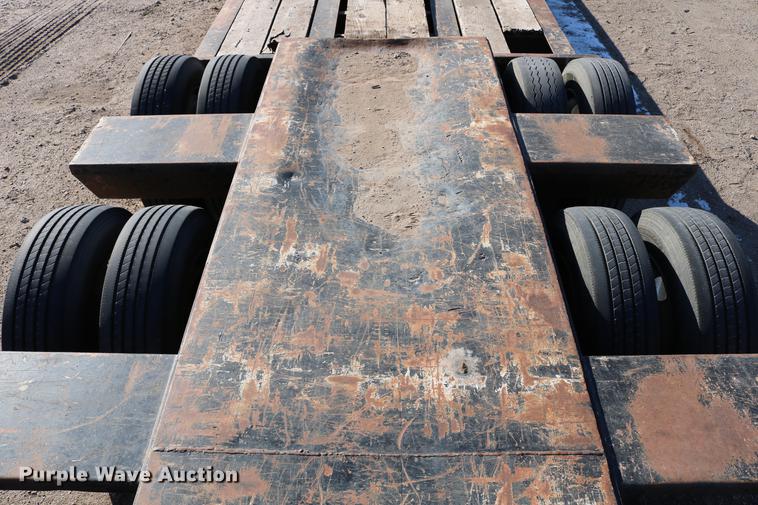image for item DB6580 1993 Trail King TK100HDG-493 lowboy equipment trailer