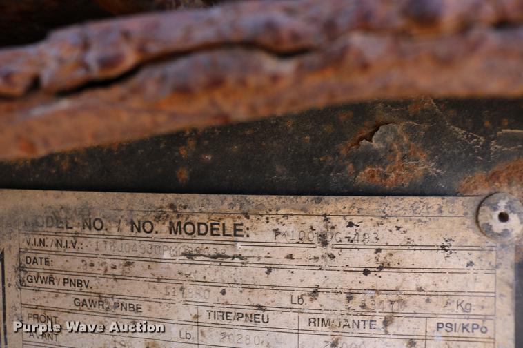 image for item DB6580 1993 Trail King TK100HDG-493 lowboy equipment trailer