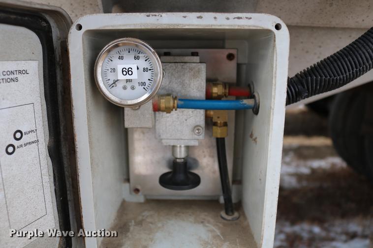 image for item DB6594 2011 Timpte Super Hopper double hopper bottom grain trailer