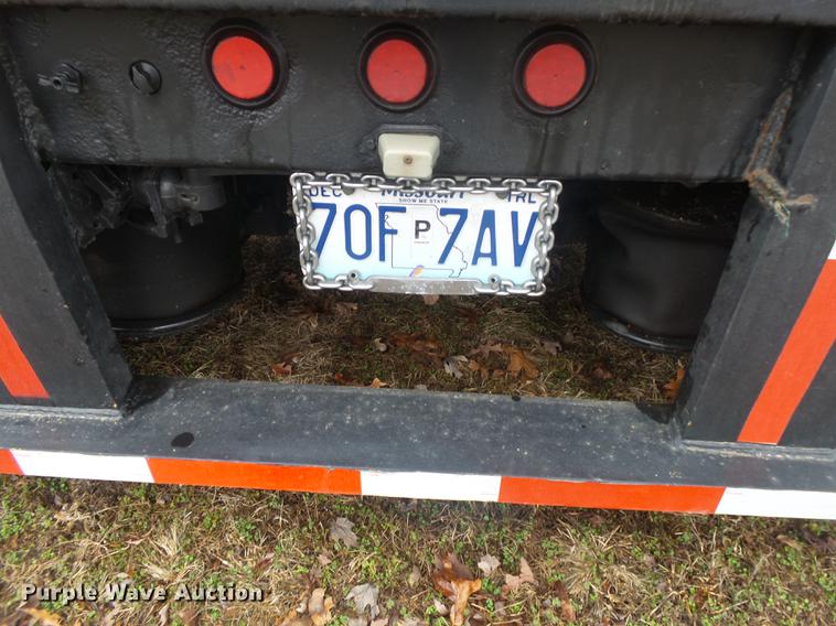 image for item DB7277 1996 Specialized XL 70PGD double drop deck trailer