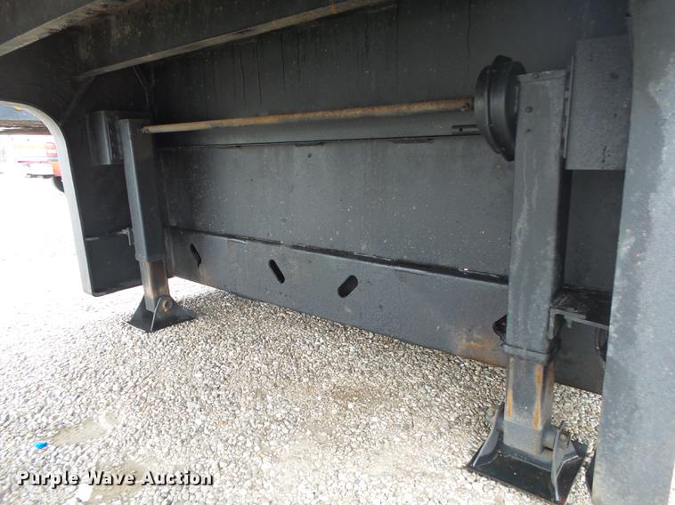 image for item DB7278 1998 Specialized XL 80PGD double drop deck trailer