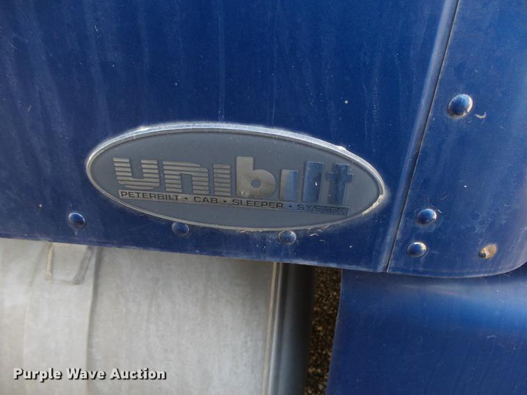 image for item DB7349 1998 Peterbilt 377 semi truck