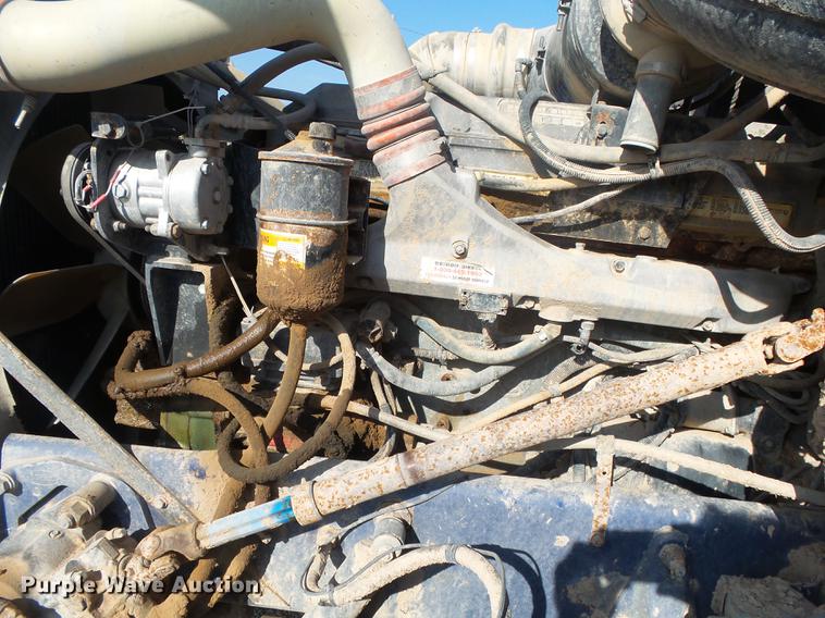 image for item DB7349 1998 Peterbilt 377 semi truck