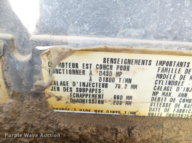 image for item DB7349 1998 Peterbilt 377 semi truck