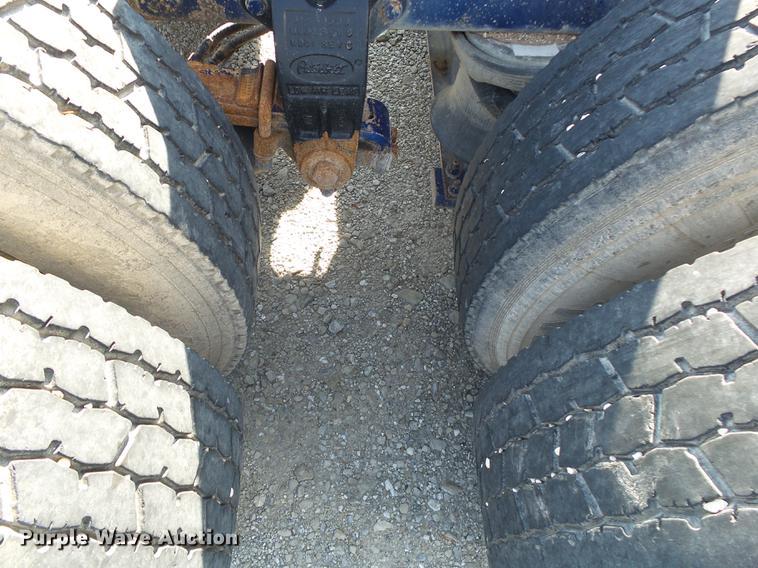 image for item DB7350 1999 Peterbilt 377 semi truck