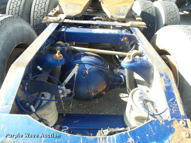 image for item DB7350 1999 Peterbilt 377 semi truck