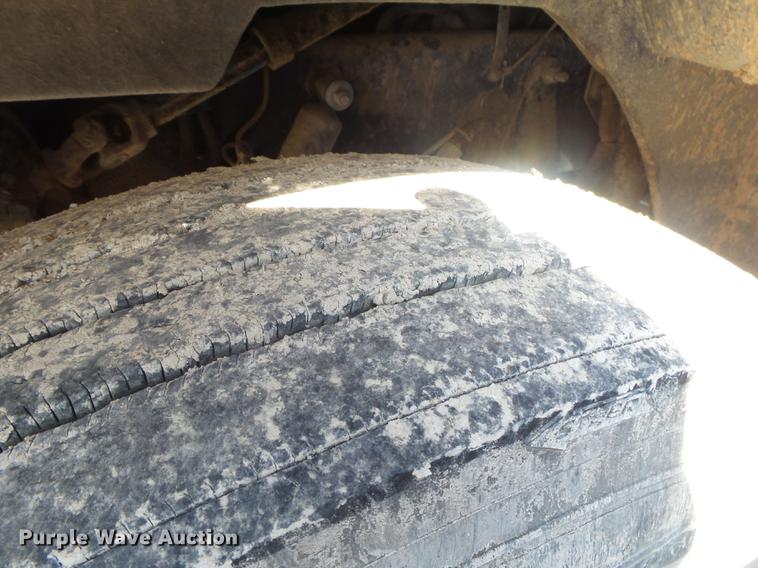 image for item DB7350 1999 Peterbilt 377 semi truck