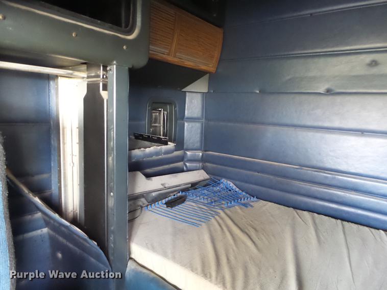 image for item DB7350 1999 Peterbilt 377 semi truck