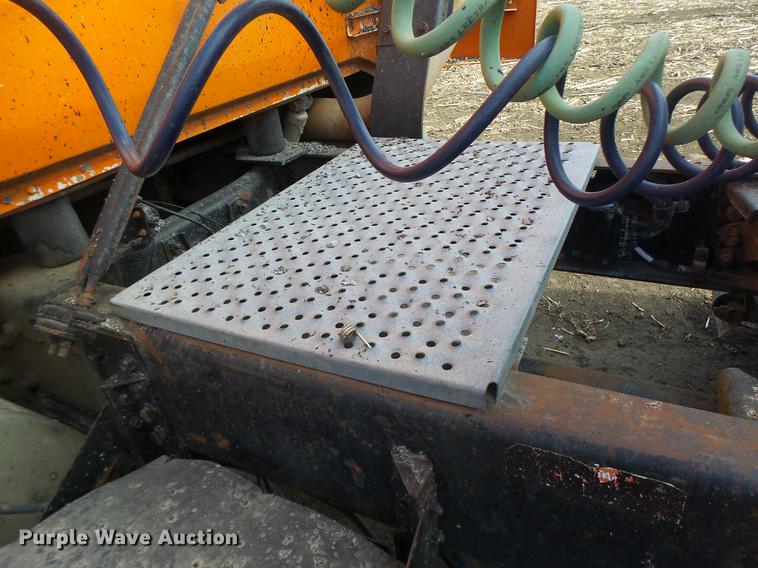 image for item DB9750 1996 Volvo WIA semi truck