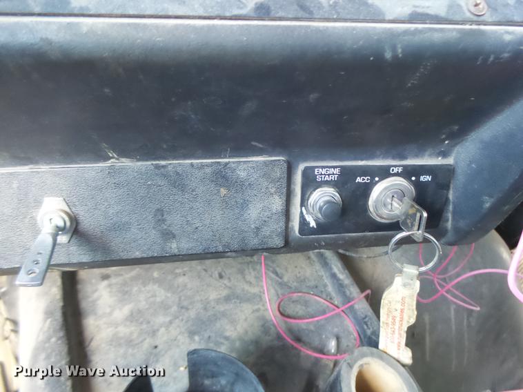 image for item DB9750 1996 Volvo WIA semi truck