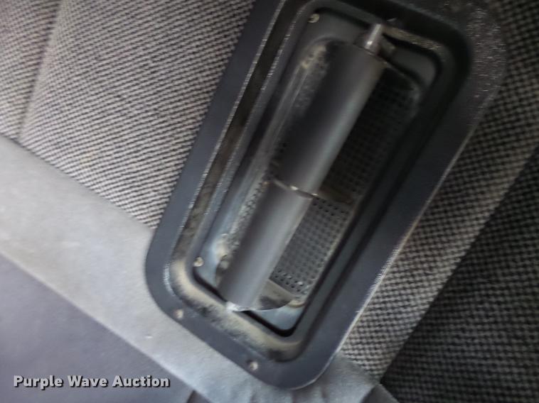 image for item DB9750 1996 Volvo WIA semi truck