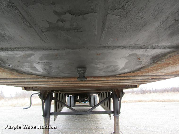 image for item DB9771 2000 Wabash dry van trailer