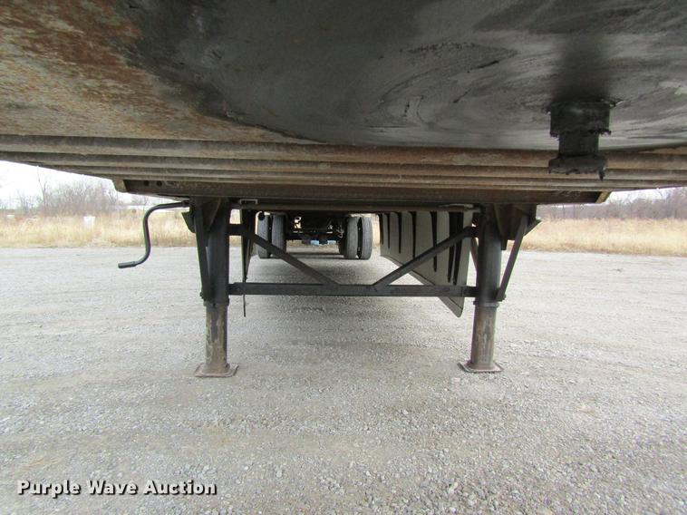 image for item DB9771 2000 Wabash dry van trailer