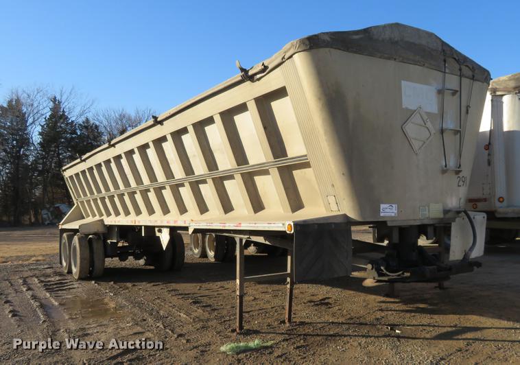 image for item DC0872 1994 CMC SV-102 end dump trailer