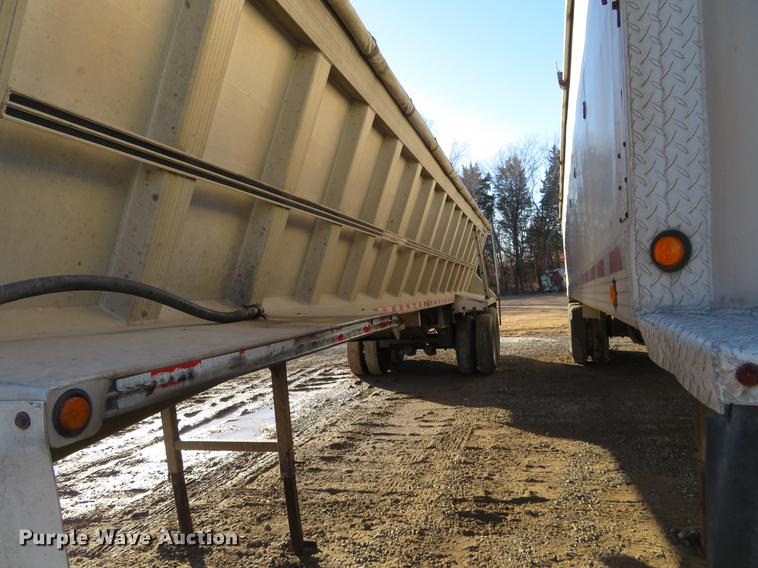 image for item DC0872 1994 CMC SV-102 end dump trailer