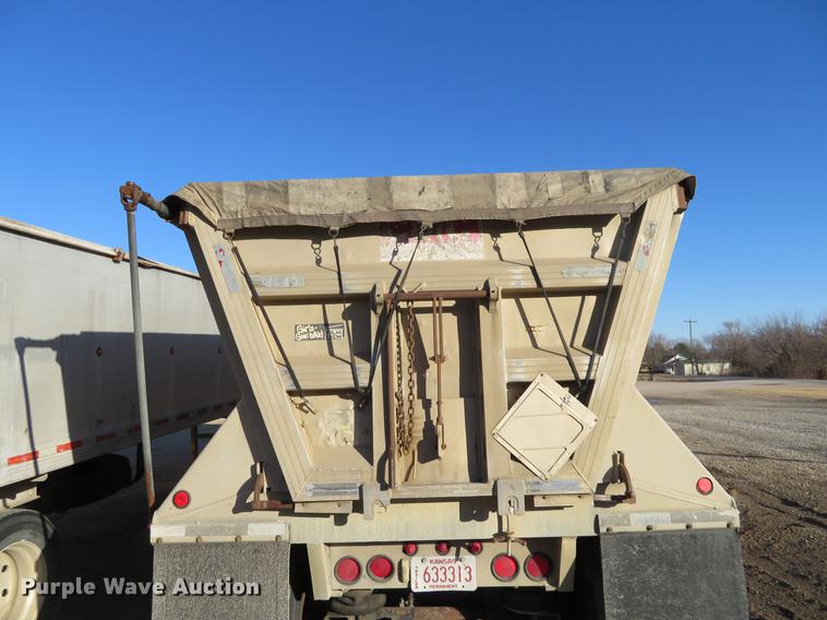 image for item DC0872 1994 CMC SV-102 end dump trailer