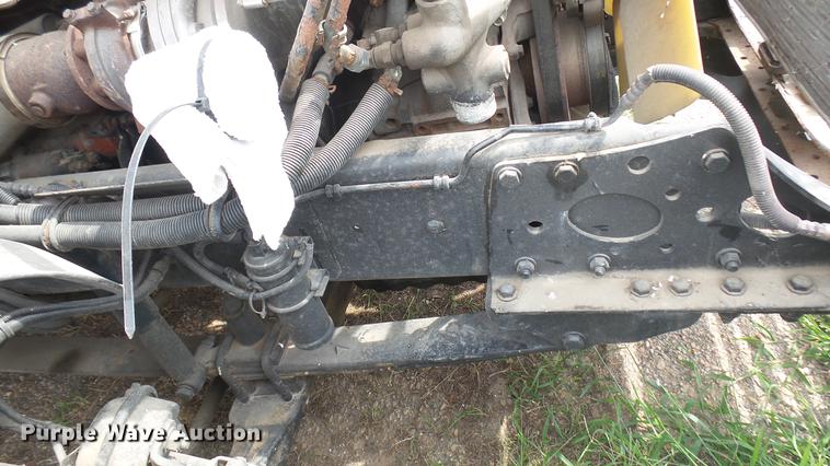 image for item DC1768 2007 Freightliner Columbia semi truck