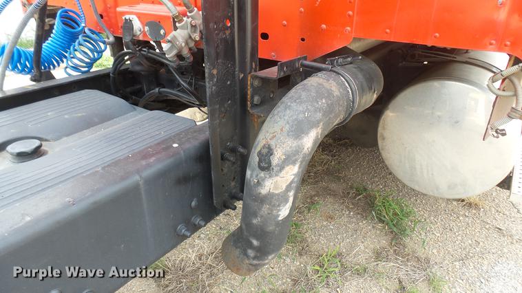 image for item DC1768 2007 Freightliner Columbia semi truck