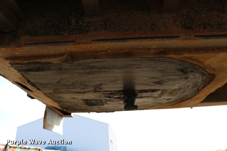 image for item DC3549 1997 Great Dane GPMWSHR248 flatbed trailer