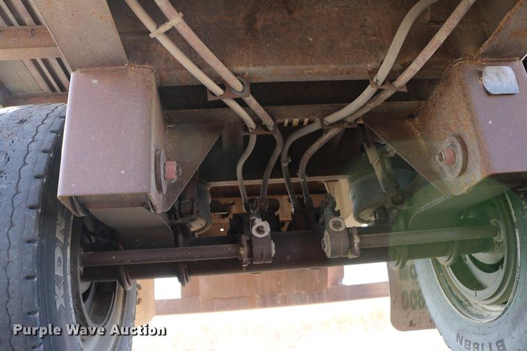 image for item DC3549 1997 Great Dane GPMWSHR248 flatbed trailer