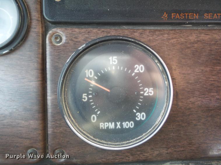 image for item DC7403 1990 Freightliner FLD120 semi truck