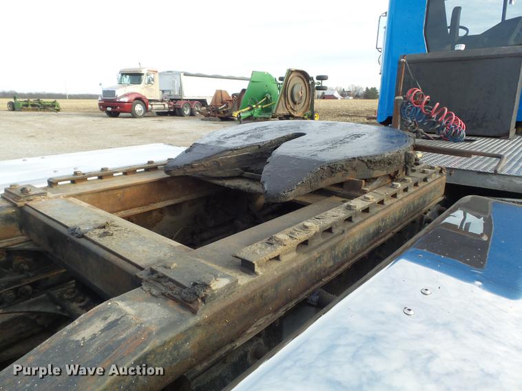 image for item DC7403 1990 Freightliner FLD120 semi truck