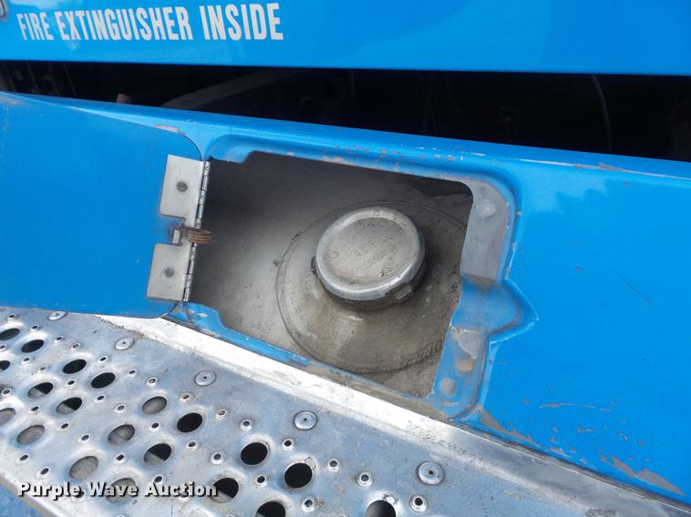 image for item DC7403 1990 Freightliner FLD120 semi truck