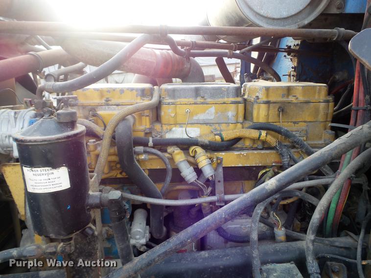 image for item DC7403 1990 Freightliner FLD120 semi truck