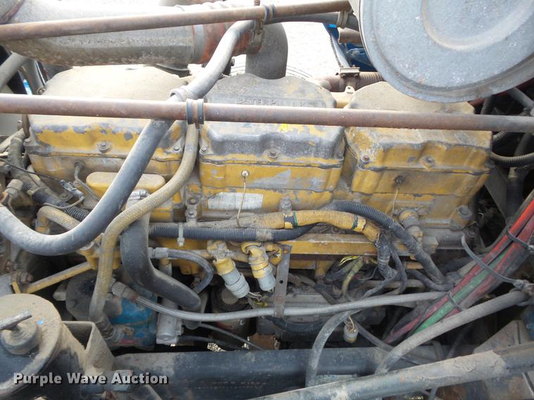 image for item DC7403 1990 Freightliner FLD120 semi truck