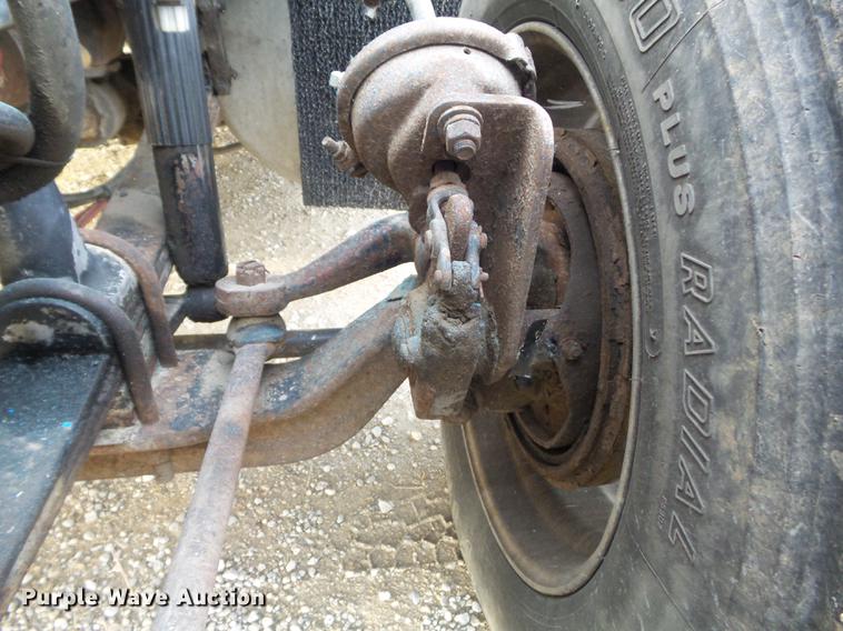 image for item DC7403 1990 Freightliner FLD120 semi truck