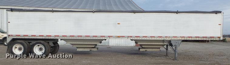 image for item DC7404 1991 Wilson DWH-200 double hopper grain trailer