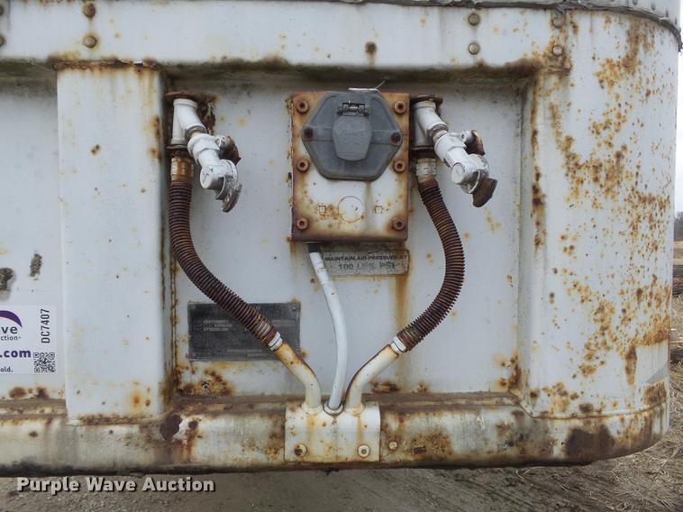 image for item DC7407 1989 Fruehauf FB91.5T2-48LP dry van trailer