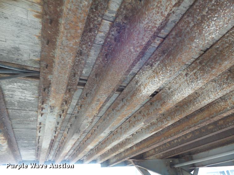 image for item DC7407 1989 Fruehauf FB91.5T2-48LP dry van trailer