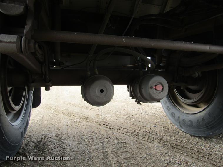 image for item DC8254 2000 Corn Husker 800ALSSR double hopper bottom grain trailer