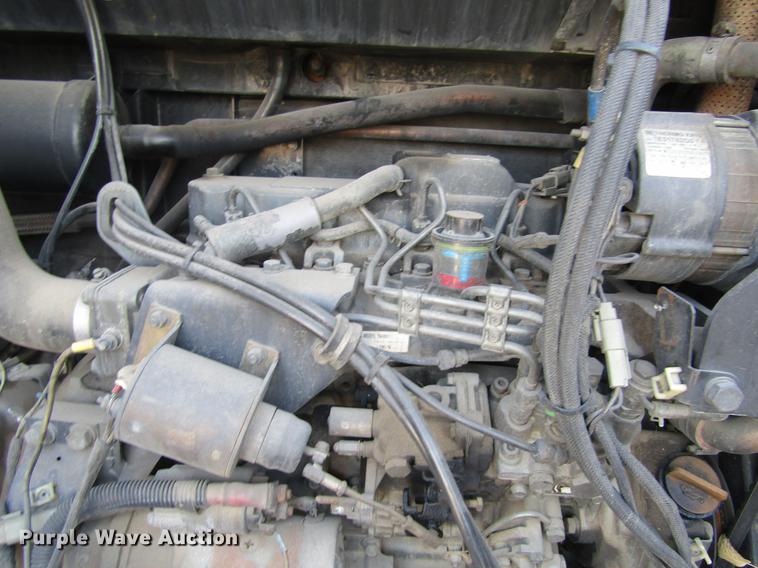 image for item DE6592 2006 Utility Trailers refrigerated van trailer